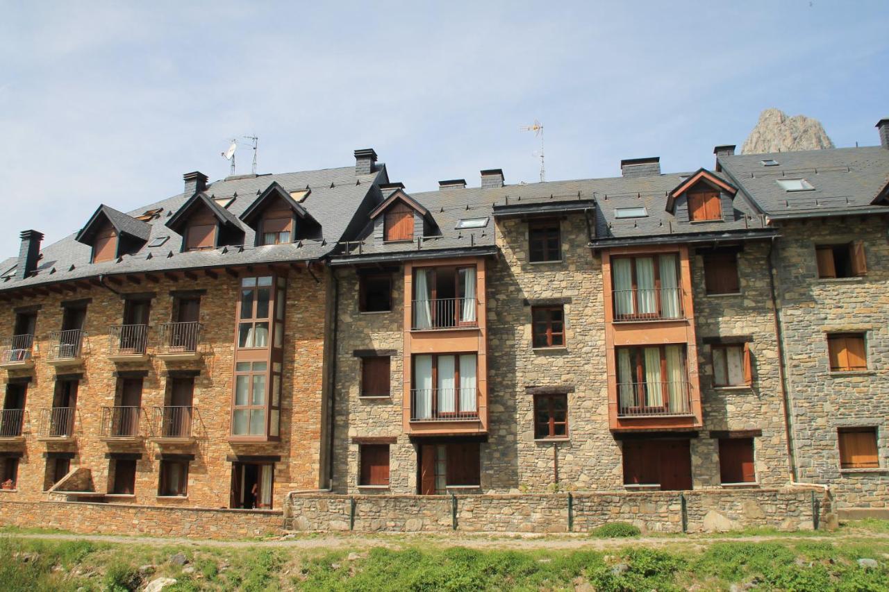 - Formigal - Pirineos Sur Apartment Sallent De Gallego